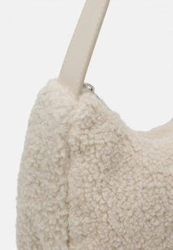 Fire & Glory - Damen PCSJOLLA SHOULDER BAG - Handtasche - Buttercream -Kaotikoire Magasin 03bcd733ef644039be5113a4c497739e