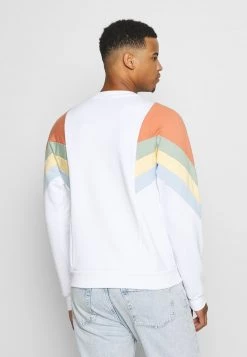 Kaotiko UNISEX CREW SEATTLE - Sweatshirt - White -Kaotikoire Magasin 158d7c5e127c43f7bb30b45330f4fb9f