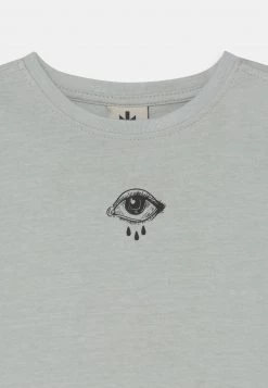 Kaotiko CELESTIAL DOOR UNISEX - T-Shirt Print - Cemento 6 Kaotiko CELESTIAL DOOR UNISEX - T-Shirt Print - Cemento -Kaotikoire Magasin 3eb8727c90c844498d4c1720b14518db