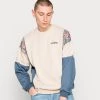 Kaotiko CREW BRUCE UNISEX - Sweatshirt - Beige/prusia -Kaotikoire Magasin 4008917744d346a9bd5be0c797b32600