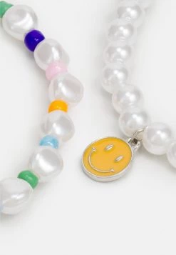 Fire & Glory FLORA BRACELET 3 PACK - Armband - Peach Multi - Damen -Kaotikoire Magasin 46e9ba8a1b9d429ebb98a76d1ab39f7e