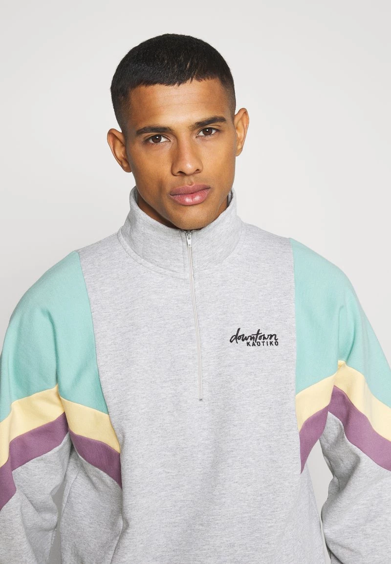 Kaotiko UNISEX CREW JEAN - Sweatshirt - Grey 6 Kaotiko UNISEX CREW JEAN - Sweatshirt - Grey – Bild 4