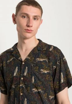Kaotiko CAMISA CHEETAH UNISEX - Hemd - Navy 11 Kaotiko CAMISA CHEETAH UNISEX - Hemd - Navy -Kaotikoire Magasin 603b7546f983463d915ad97282dee066