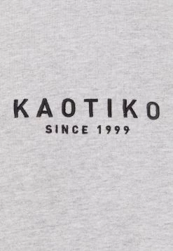 Kaotiko CREW WALKER UNISEX - Sweatshirt - Gris 16 Kaotiko CREW WALKER UNISEX - Sweatshirt - Gris -Kaotikoire Magasin 6538ca5de25a46c0a778e53113c60f30
