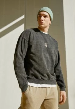 Kaotiko CREW WASHED RUINS UNISEX - Sweatshirt - Black -Kaotikoire Magasin 6731e6dda9a84fb0a589136ee52bf31d