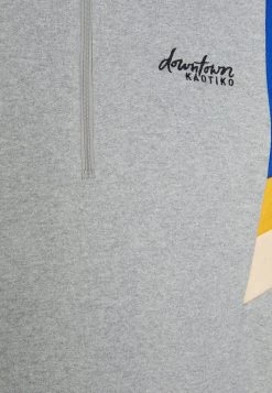 Kaotiko CREW JEAN - Sweatshirt - Grey/royal/mostaza - Unisex -Kaotikoire Magasin 6d19ebbc02154cdf8d5059a8a147d408