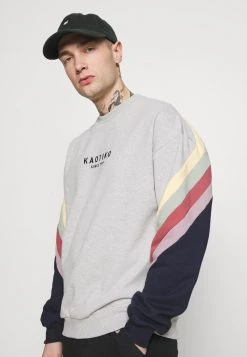 Kaotiko CREW WALKER UNISEX - Sweatshirt - Gris 13 Kaotiko CREW WALKER UNISEX - Sweatshirt - Gris -Kaotikoire Magasin 7baf0843a85a4716b9fcbf7643ffc2c6