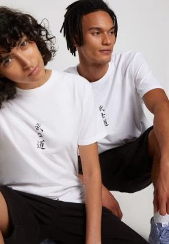 Kaotiko - Unisex WASHED FACE EVERYTHING - T-Shirt Print - White -Kaotikoire Magasin 92488f06c1804ca980816828cf5d0dcb