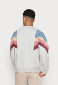 Kaotiko CREW SEATTLE UNISEX - Sweatshirt - Cement/blue/tierra -Kaotikoire Magasin a7e5745bb8e34518b767d6fce765764f