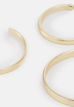 Fire & Glory FGHOLLY EARRINGS 8 PACK - Ohrringe - Gold Colour - Damen -Kaotikoire Magasin c938a5e910404694b9ffaef52cb92825