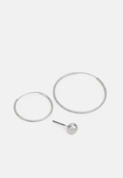 Fire & Glory HADDY EARRINGS 9 PACK - Ohrringe - Silver-coloured - Damen -Kaotikoire Magasin cb48b66f9de74adc9b80d59fc6972818