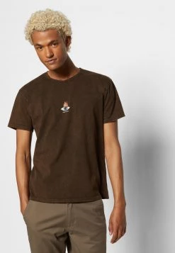 Kaotiko WASHED MOON SPHYNX UNISEX - T-Shirt Print - Brown -Kaotikoire Magasin d66760b1b238495f84082a8f29d115de