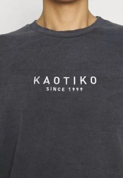 Kaotiko CREW WASHED ALAN - Sweatshirt - Black - Herren -Kaotikoire Magasin e4546eb83df6433a92c3240e455503f6