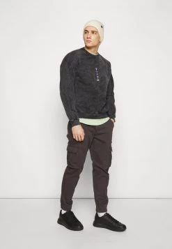 Kaotiko CREW WASHED RUINS UNISEX - Sweatshirt - Black -Kaotikoire Magasin e4ae3873365649ed9470e3c7caf9abe9