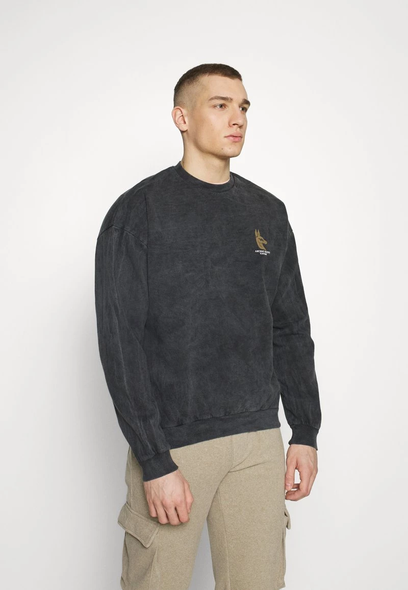 Kaotiko CREW WASHED PHARAOH UNISEX - Sweatshirt - Black 5 Kaotiko CREW WASHED PHARAOH UNISEX - Sweatshirt - Black – Bild 3