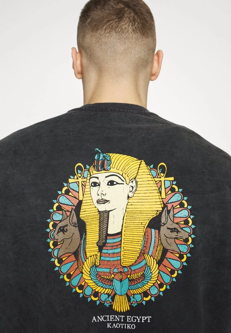 Kaotiko CREW WASHED PHARAOH UNISEX - Sweatshirt - Black 9 Kaotiko CREW WASHED PHARAOH UNISEX - Sweatshirt - Black – Bild 7